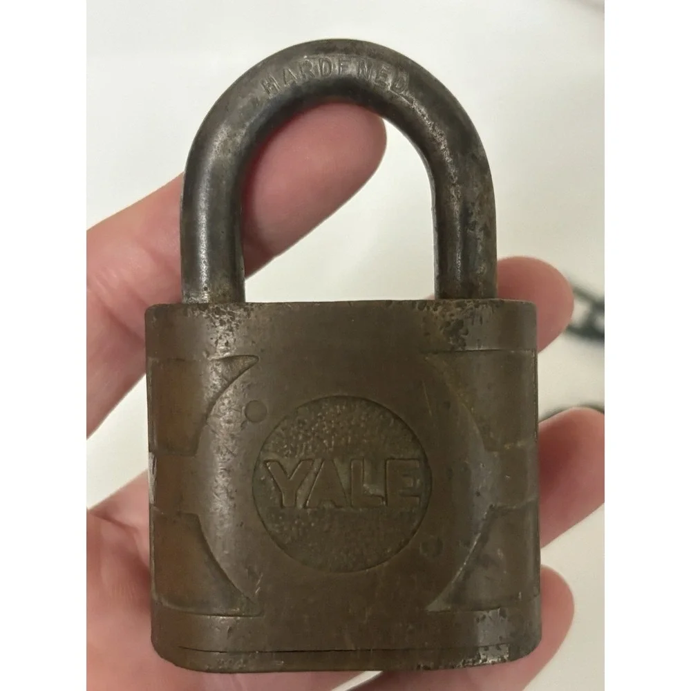 N/A yale padlock